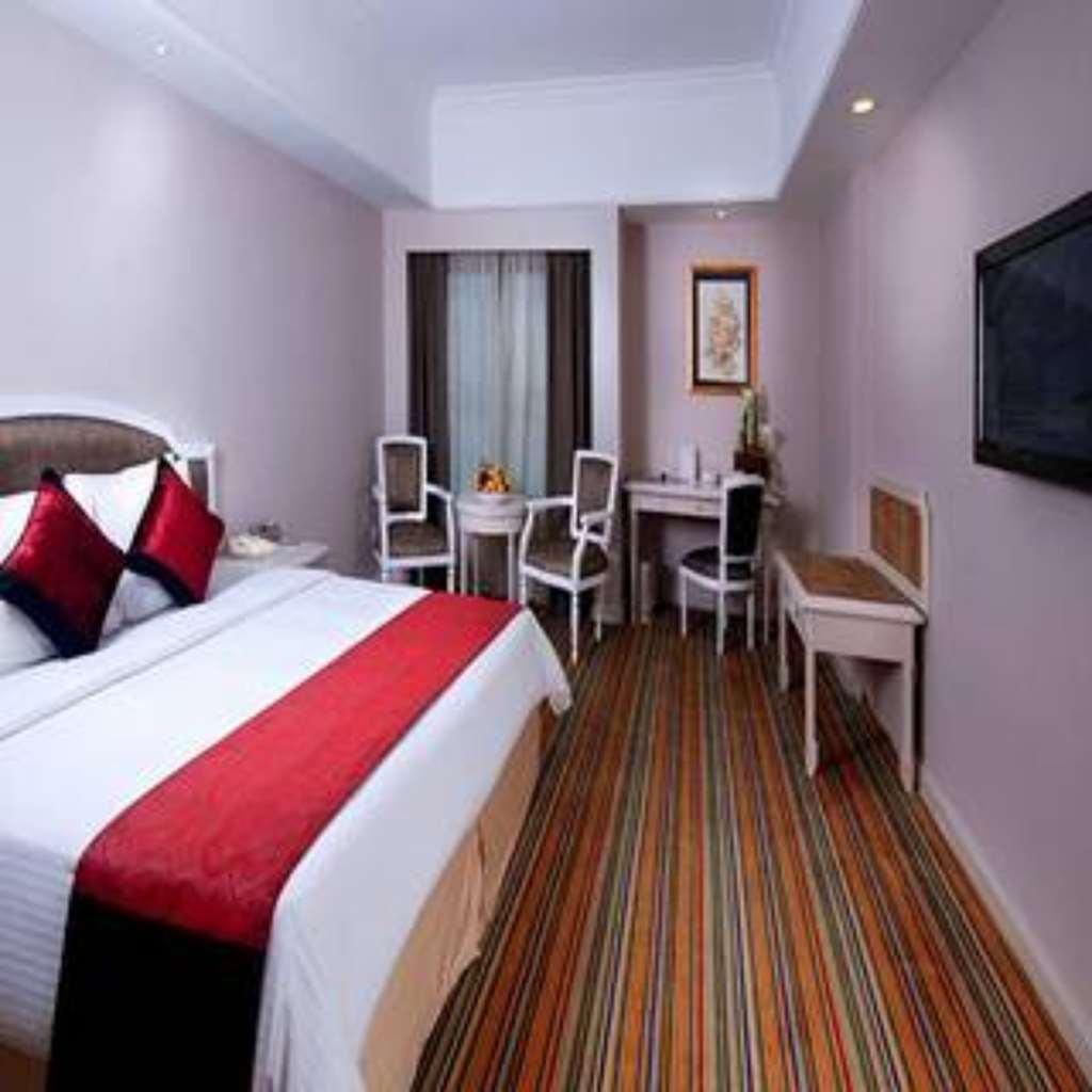 Berjaya Waterfront Hotel, Johor Bahru Szoba fotó